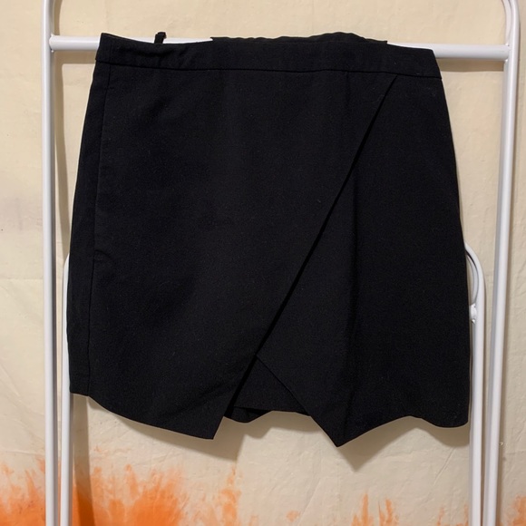 ASOS Skirt/Short Romper deep V, pockets & back tie - Picture 5 of 10